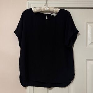 She + Sky Elegant Black Short Sleeve Top